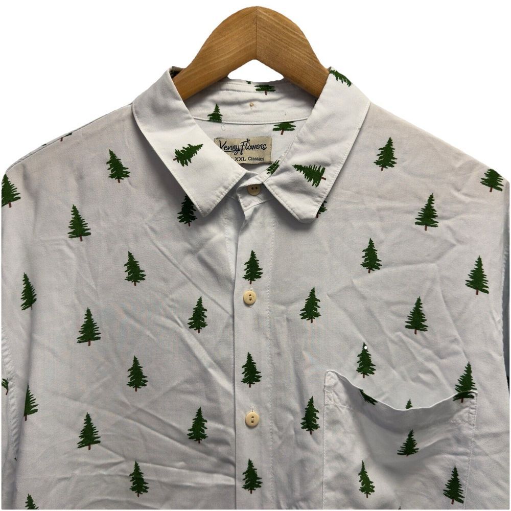 Kenny Flowers Men's Size XXL Button Front Christmas Trees White Rayon Shirt‎ euc